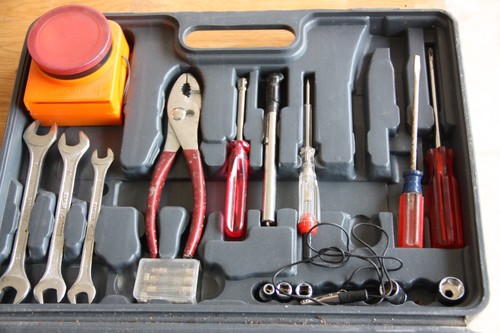 Auto roadside emergency maint - roadside, emergency/maint