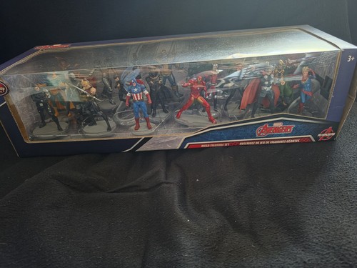 Disney marvel avengers mega - avengers,