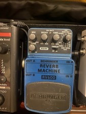 Behringer RV600 Reverb Machine - Reverberator Guitar Pedal