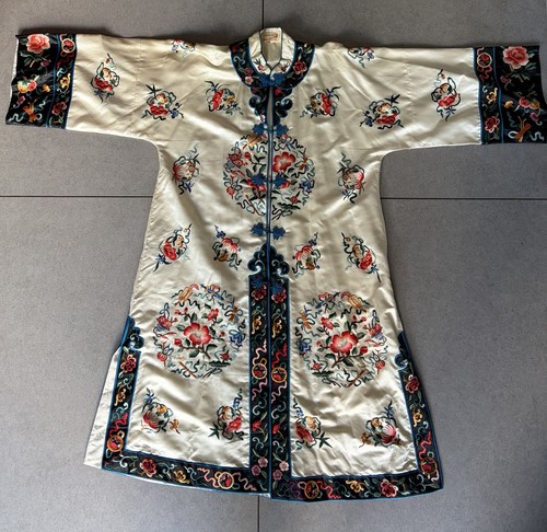 Bai hua hand embroidered silk - hua,