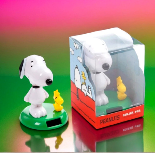 Peanuts snoopy woodstock - peanuts,