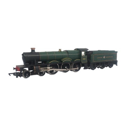 Hornby gwr hall class 4983 - oo,