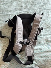 Mini Baby Carrier – Lightweight, Comfortable, Excellent Condition – Hardly Used