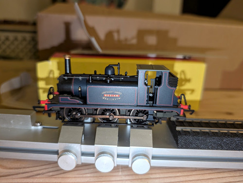 Hornby r2216 terrier - hornby,