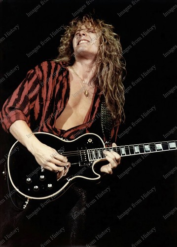 8x10 print john sykes playing - 8x10,