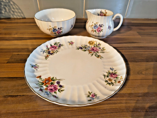 Royal worcester roanoke - worcester,