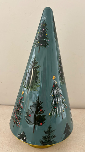Lakeland green tree design - tree,
