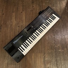 Roland D-20 61-Key Keyboard