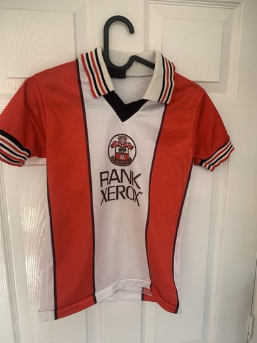 Vintage southampton football - vintage,