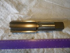 1 1/2" X 8 TPI UNS tap Unified National Special plug bottom