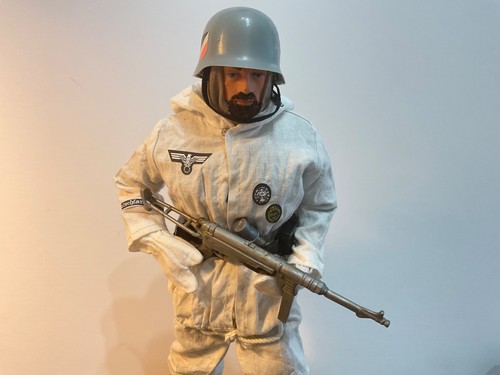 Vintage action man - , german