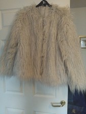 H&M Divided Faux Yak Size L Cream on trend boho