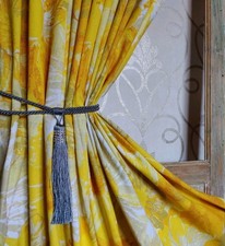 1 x Yellow Vintage Floral Door Curtain. 157cmW x 195cmL or 62"W x 77"D