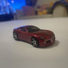 2007-2009 ALFA ROMEO 8C COMPETIZIONE RARE 1:64 SCALE DIORAMA DIECAST MODEL CAR