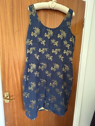 Stunning blue and gold - blue,