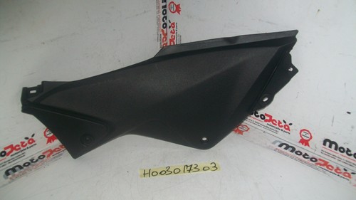 Right fairing underseat side - right,