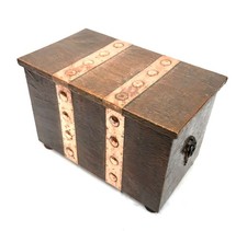 Antique Metal Hammered Copper Coal Scuttle / Fire Wood Kindling Bucket Box c1900