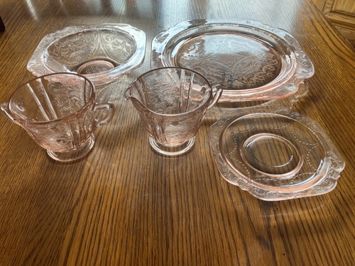 Vintage floral pink depression - vintage,