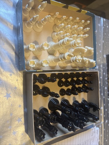 Spear plastic chessmen 2 - chessmen,