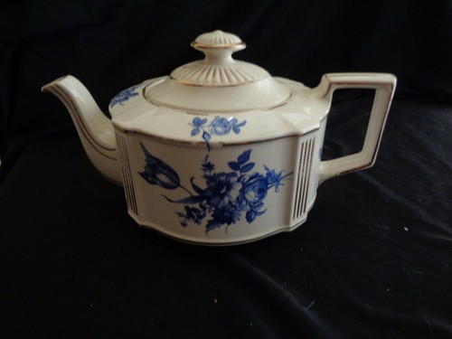 Sadler made england blue - ,