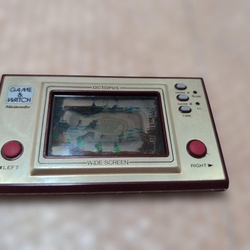 Nintendo game and watch - and,