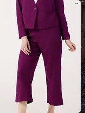 Kim & Co  Boucle Cropped