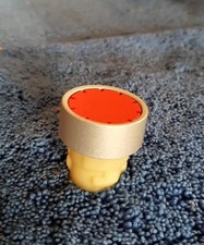 SIEMENS 3SB1-000-0AC20, PUSH SWITCH, RED WITH FLAT BUTTON, UNUSED, FREE UK...