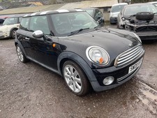 MINI COOPER BLACK 09 REG
