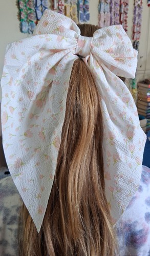 Ditsy floral pony - ditsy, tail