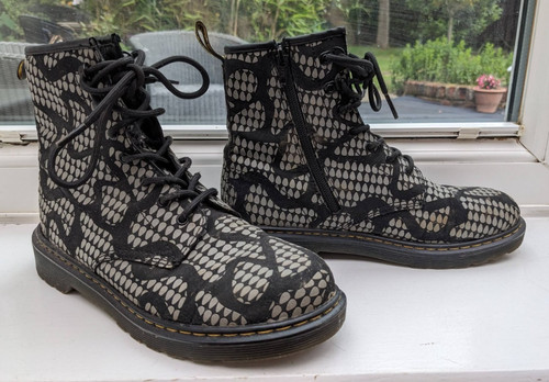 Ladies doctor martens black - ladies,