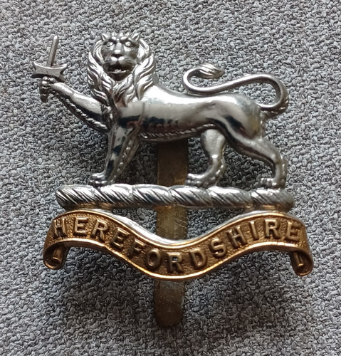 British army cap badge - british,