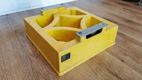 Vintage screencast concrete - screencast,