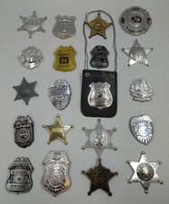20 Kids Badge Lot Plastic