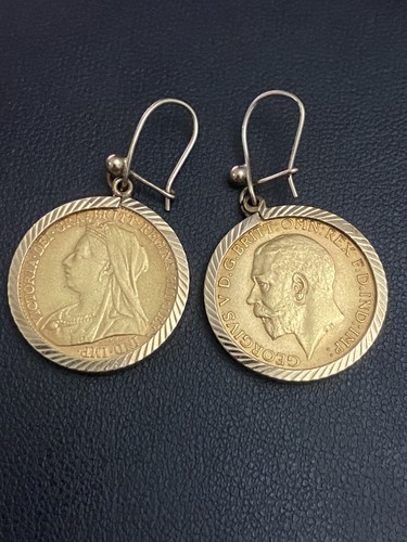 Half sovereign earrings