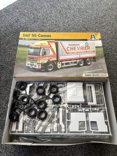 Italeri daf95 canvas - 1/24,