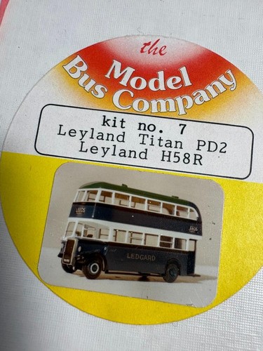 Bus leyland titan pd2 - bus,