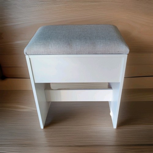 Padded vanity dressing - padded,
