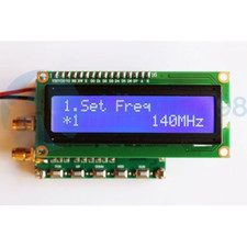 RF Signal Generator 140MHz-4.4GHz Frequency with Sweep Function High Precision