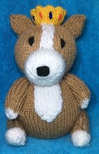 KNITTING PATTERN - Queen Corgi