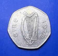 ☘️ Large Ireland 1979 50p Fifty Pence Coin In Circulated Condition. 🇮🇪 