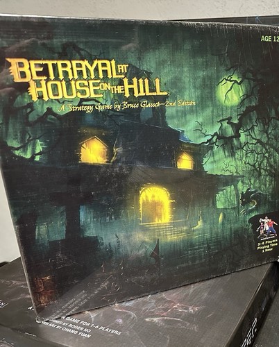 Avalon hill betrayal house - avalon,