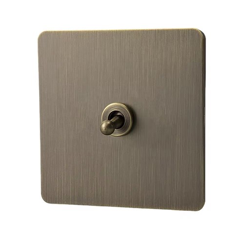 Brushed brass toggle light - brushed,