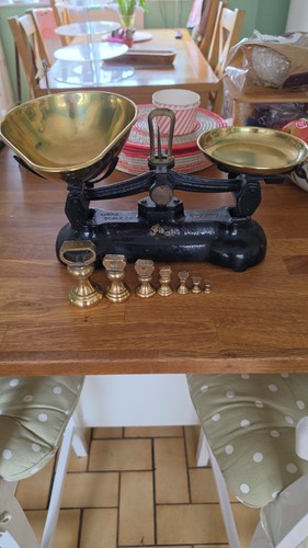 Antique libra scales - antique, co