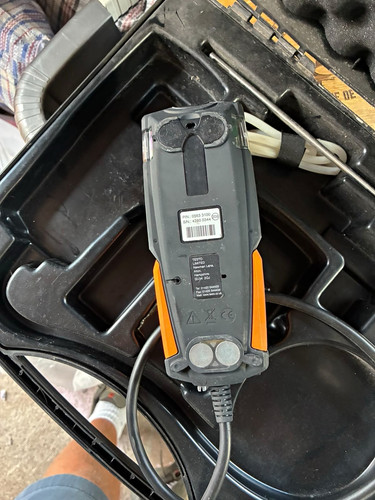 Testo 310 flue gas analyser