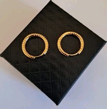 Lovely PANDORA Moments Small