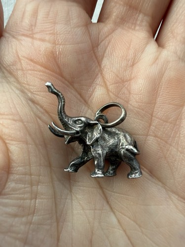 Elephant pendant - elephant,
