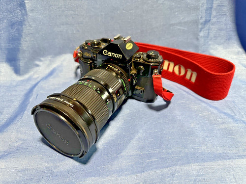 Canon 35mm slr - 35mm, film