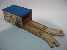 DOUBLE ENGINE SHED FOR WOODEN