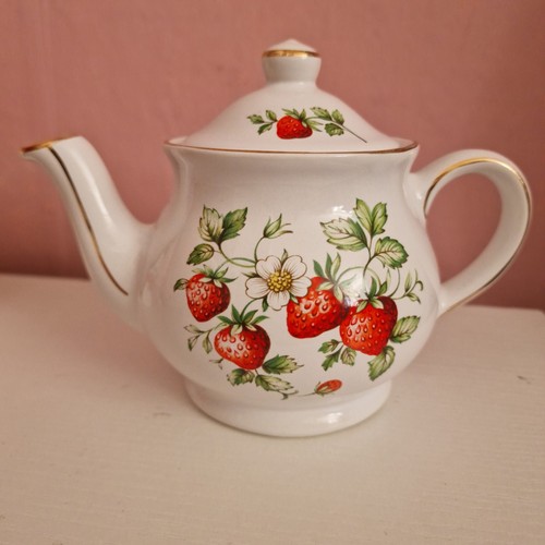 Sadler vintage strawberry - vintage,