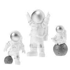 Astronaut cake topper space - astronaut,